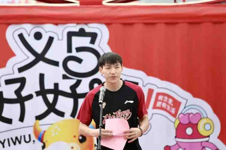 吴前：作为队长我会以身作则 带头拼搏 团结好每一位队友